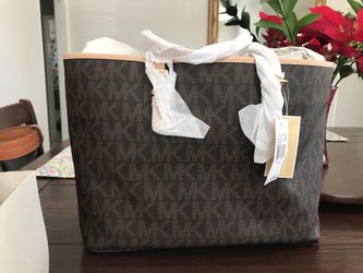 MICHAEL KORS HANDBAG