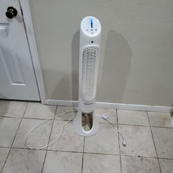 40"tall Quiet Set Tower Fan Honeywell Rotating With Remote Control 