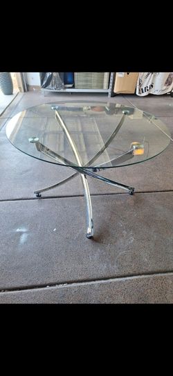 Like New dining table