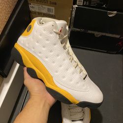 Jordan Del Sol 13s size 12 USED But Clean