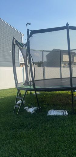 Trampoline