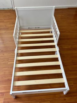 White Toddler Bed with Mattress & Safety Rails