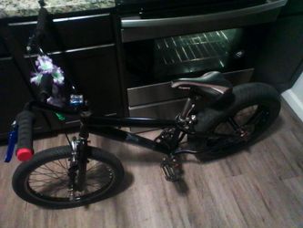 Custom-made BMX bike switches gears and everything
