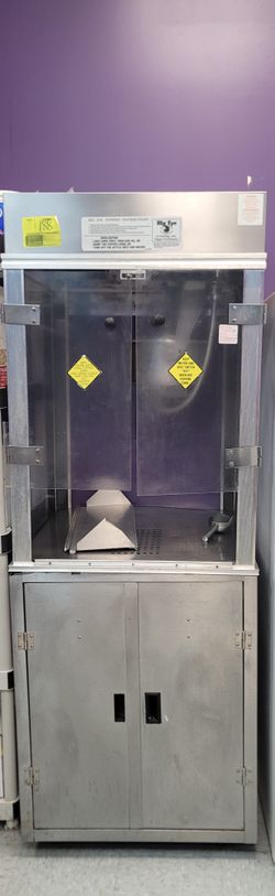 Commercial Popcorn Machine