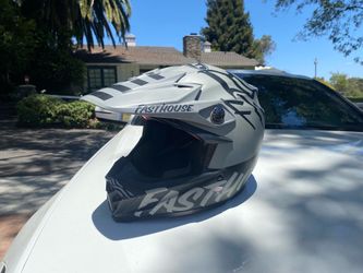 Bell x Fasthouse Helmet