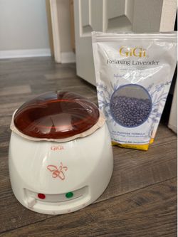 Wax warmer plus beads!