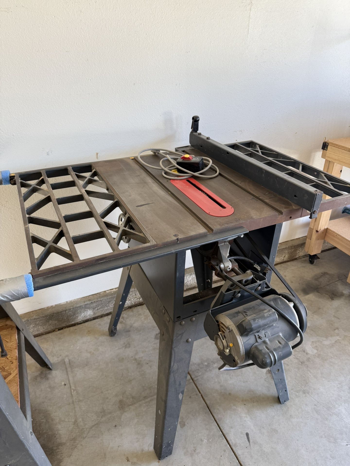 Table Saw - Craftsman