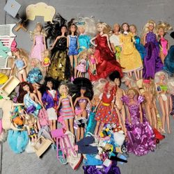 30  Barbie Dolls And Accessories