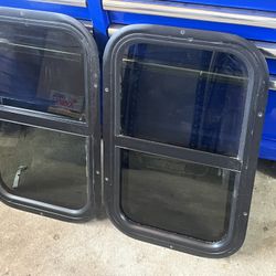 Camper/Shell Windows