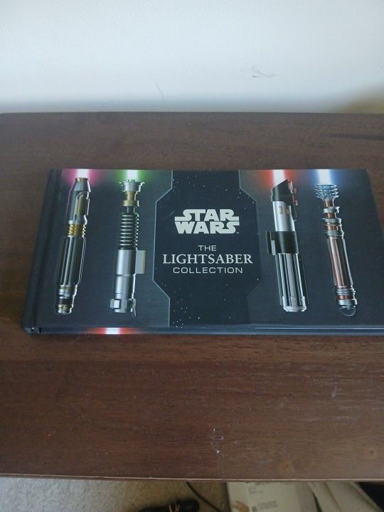 Star Wars The Lightsaber Collection Book