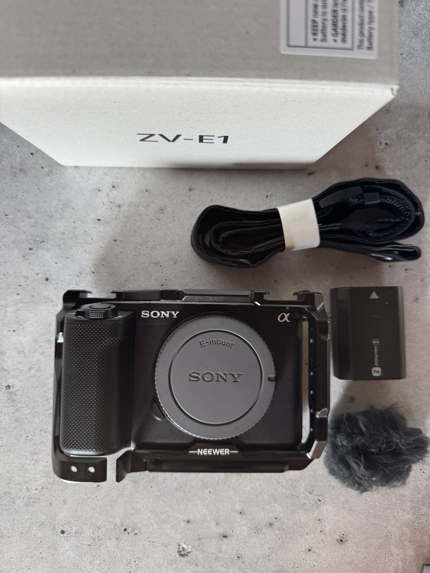 Sony ZV-E1