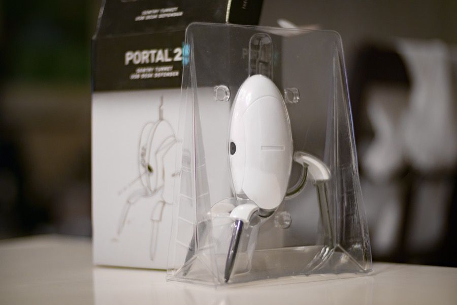 Portal 2 Sentry Turret USB Desk Defender