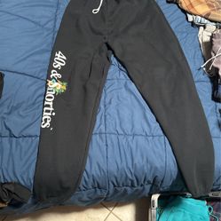 Sweats / Pants