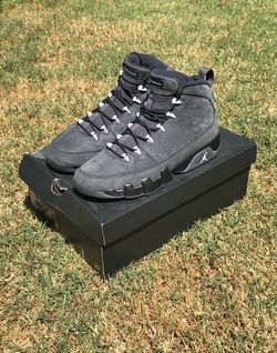 Jordan 9 ‘Anthracite’