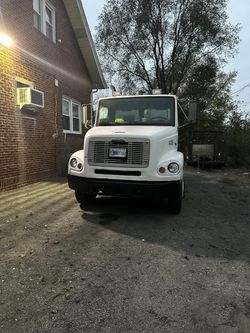 Semi Tractor Truck