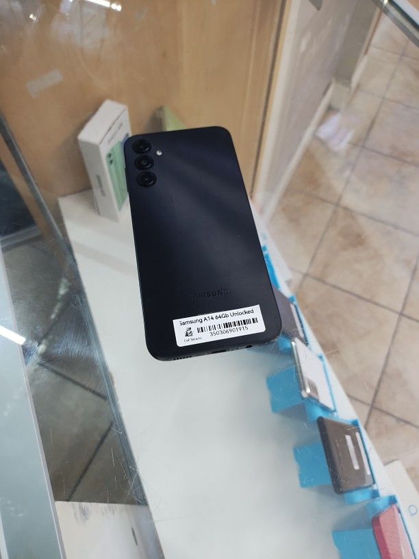 Unlocked A 14 Clean Like New With Warranty And Charger