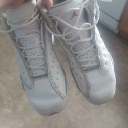 Jordan 13 (Wolf GREY)