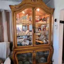 China cabnet