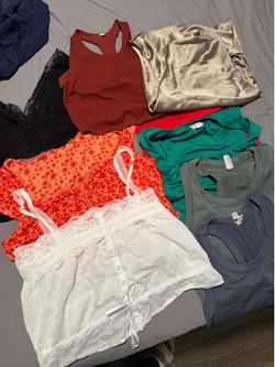 Women’s summer tops M/L