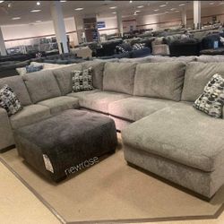 3 Pieces Sectional Financing Available By ASHLEY 