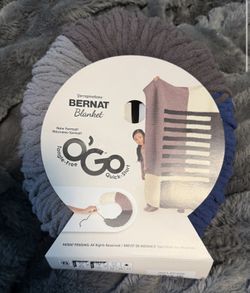 Bernat Blanket O’Go Yarns