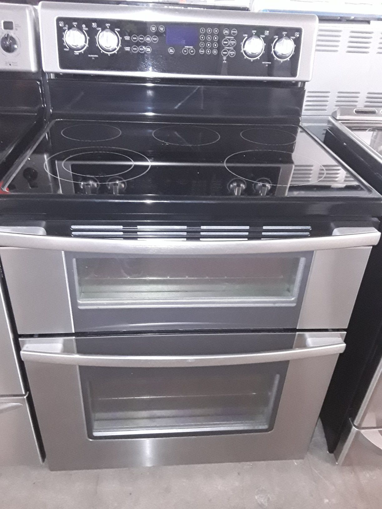 Whirlpool double oven stove