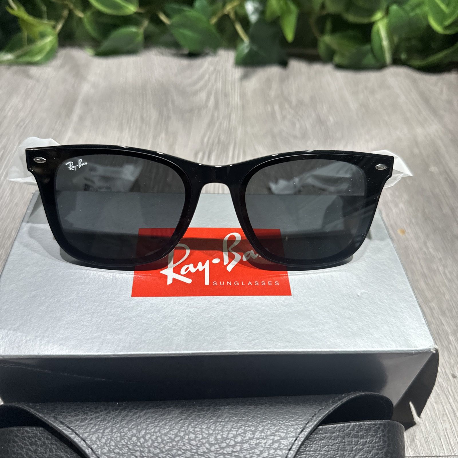 RAY-BAN SUNGLASSES RB4420 601/87 BLACK/DARK Grey LENS 65mm