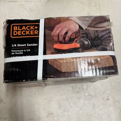 Black+Decker 1/4 Sheet Sander 