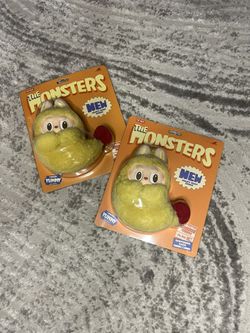 THE MONSTERS WACKY MART EARPHONE CASE 