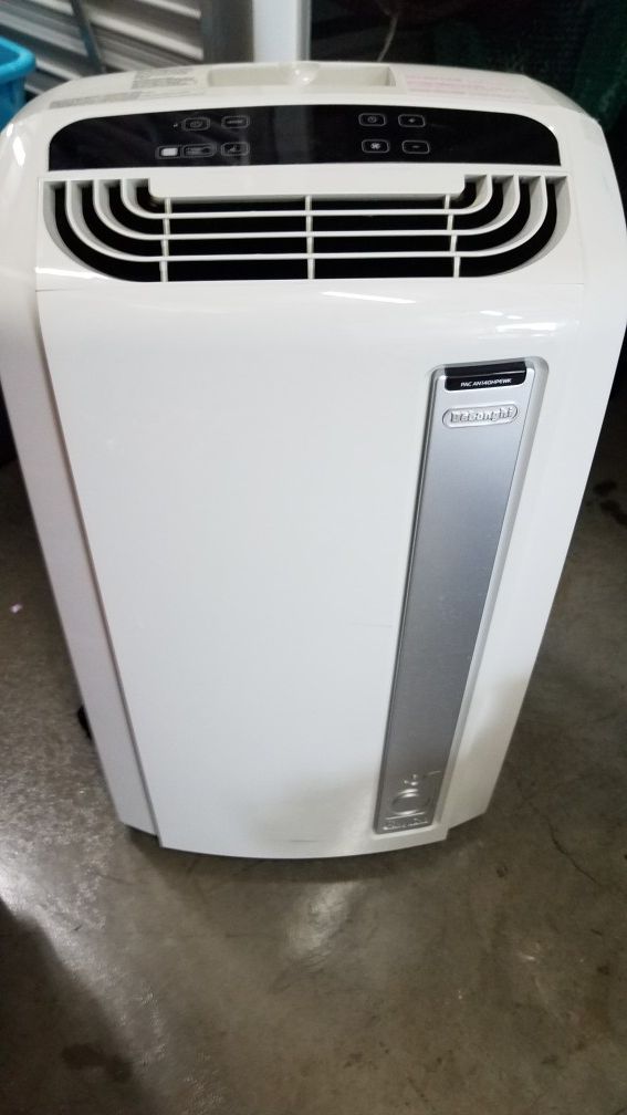 DeLonghi Portable AC Unit - Model: PAC AN140HPEWKC 1A - Air Conditioner