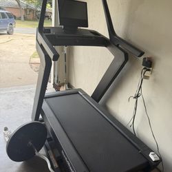 Nordic Track X16 Treadmill