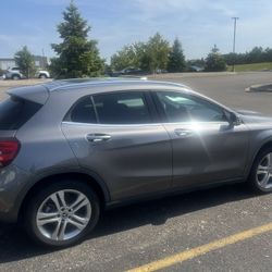 2020 Mercedes-Benz GLA 250