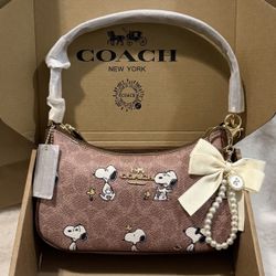 Snoopy X Coach Teri 🤎✨