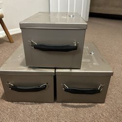 Fire Resistant Safe Box with Key (3)