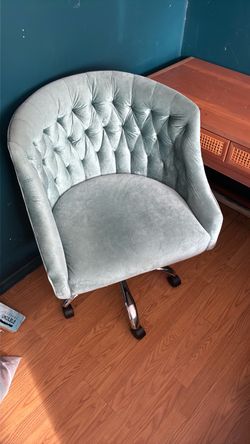Desk chair