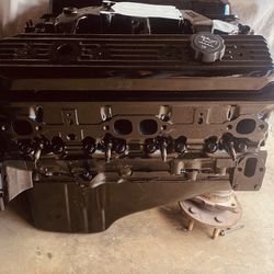 305 Chevy Engine