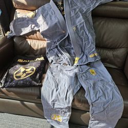 Brand NEW KNOXX JUIJITSU GI