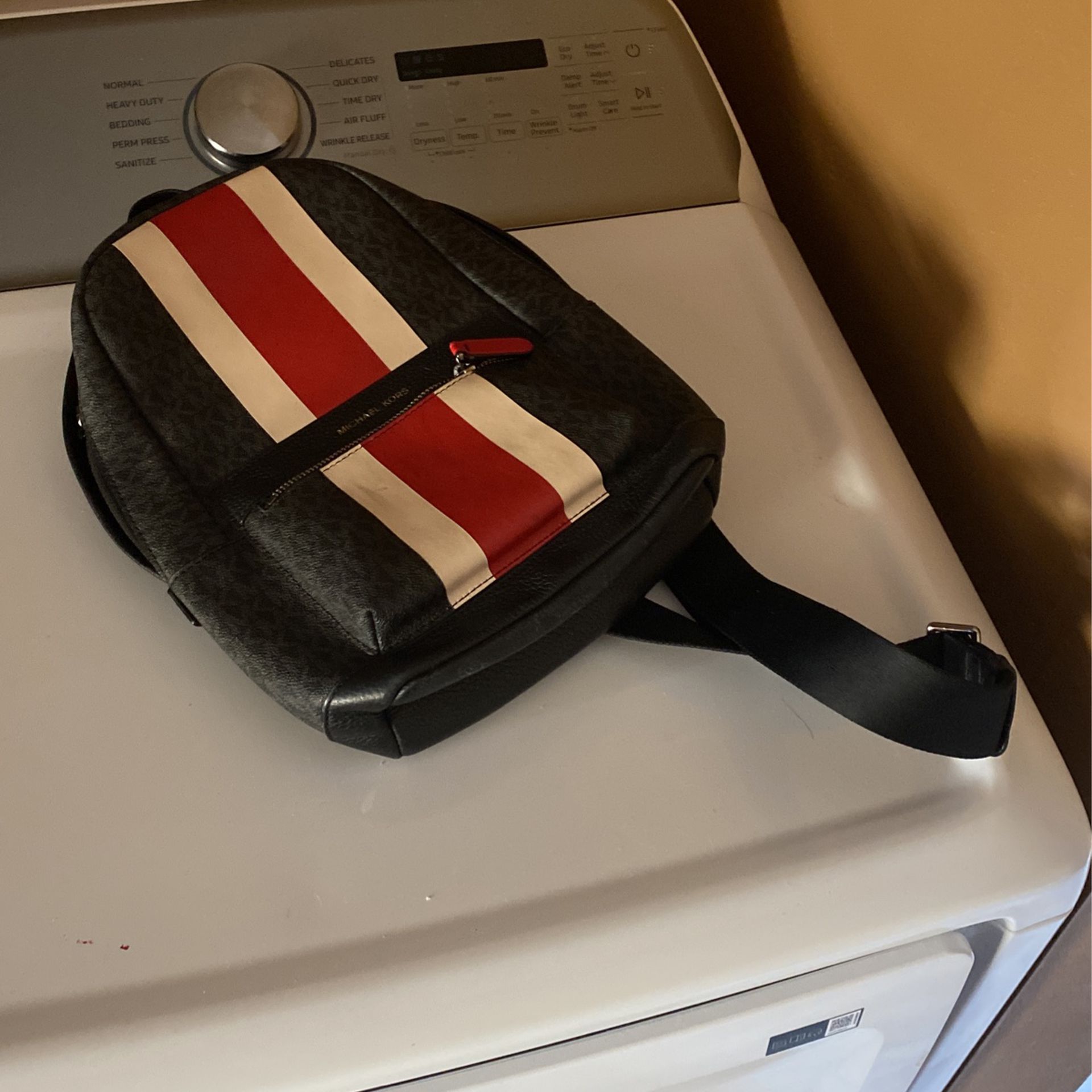 MICHAEL KORS MEN'S COOPER Backpack Bag In BLACK / FLAME RED Stripe Sig Canvas