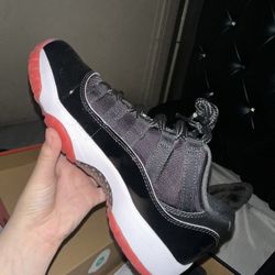 Jordan 11 Low 