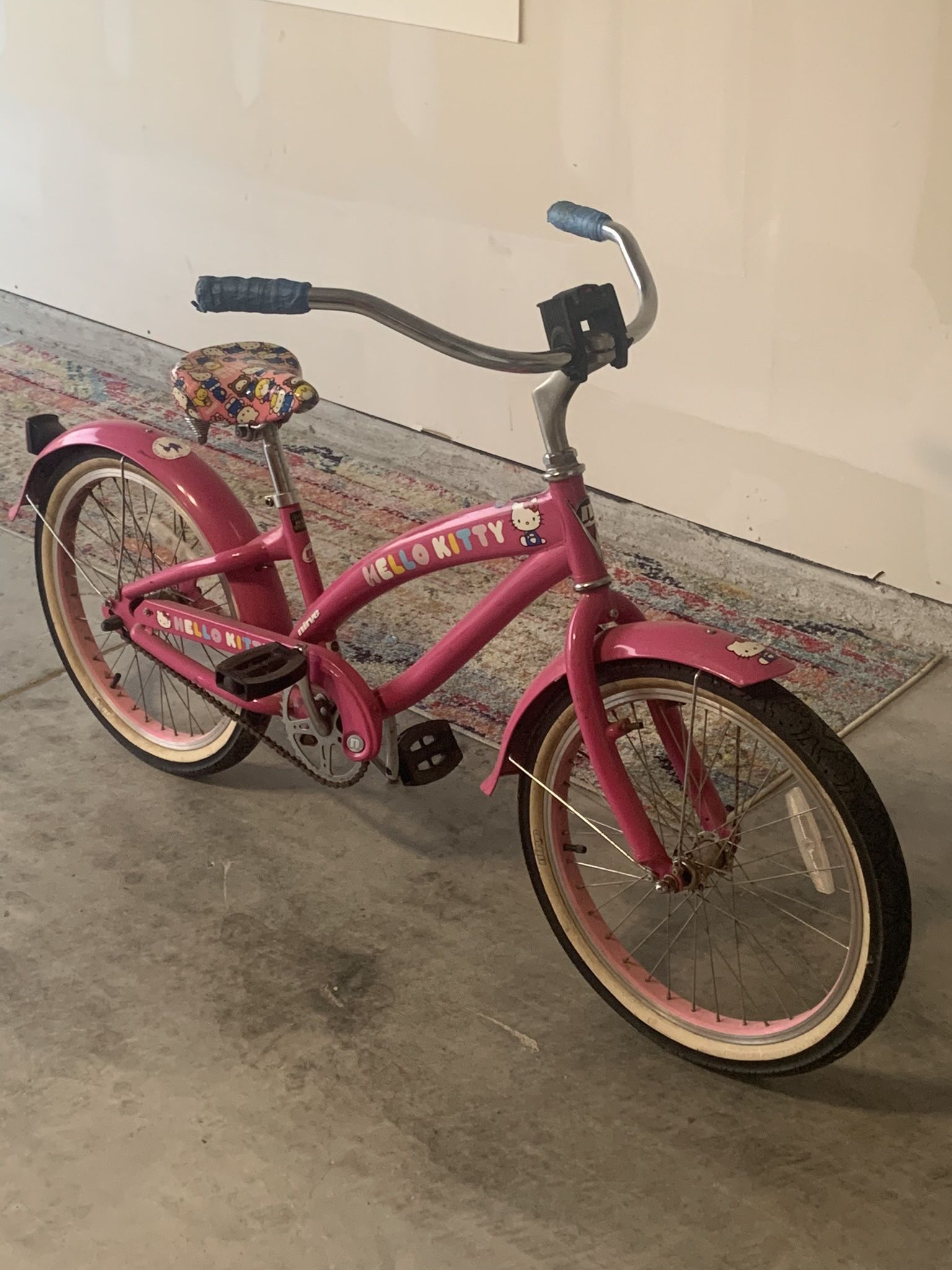 Nirve Hello Kitty Classic Pink Beach Cruiser kid bike $100