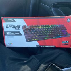 HYPERX ALLOU ORIGINS CORE keybord