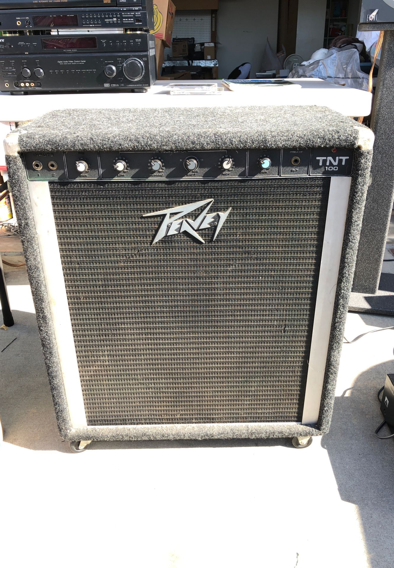 Peavey TNT 100 Guitar / Bass Amplifier