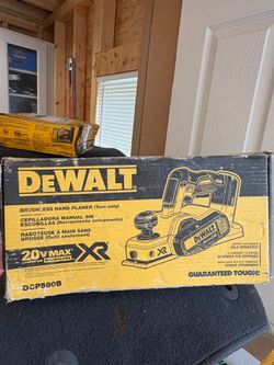 NEW IN BOX DEWALT 20V MAX XR Brushless 3-1/4" Hand Planer (DCP580B)