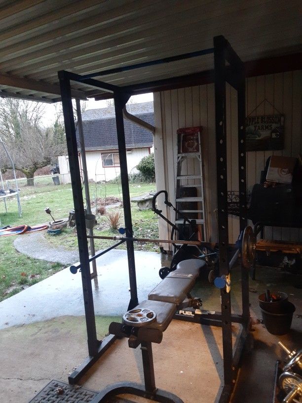 Weight Bench With Rack