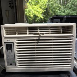 Window Air Conditioner