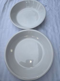 PIE DISHES-LECREUSET 9" SET UP 2.