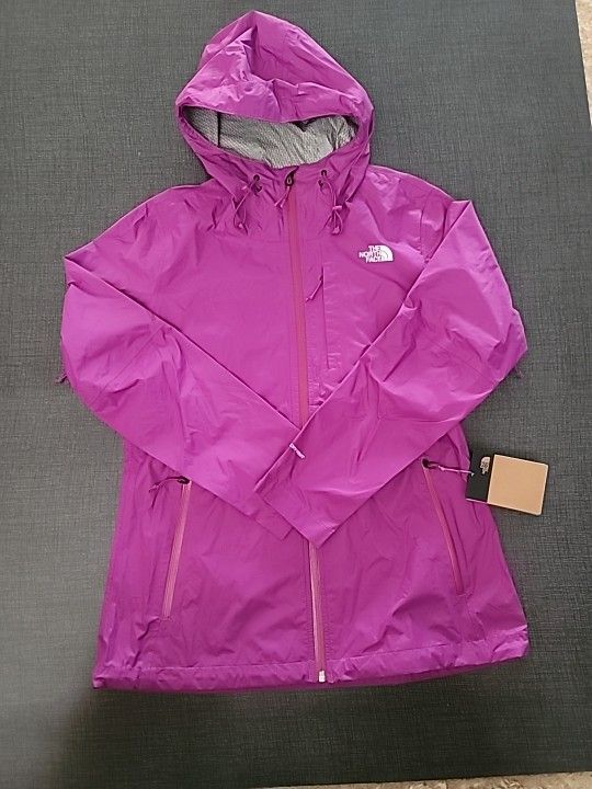 Northface Women's Dryvent Rain Windbreaker Jacket Medium NWT