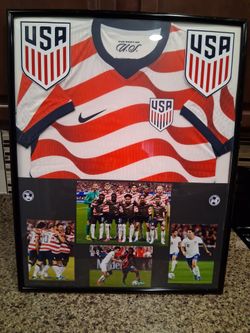 USA SOCCER TEAM WORLD CUP,CUSTOM, BRANDED,AUTHENTIC FRAMED JERSEY.