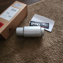 2 Brand New DynoMax Exhaust