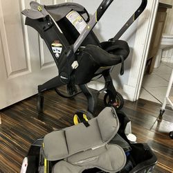 Doona Baby Car Seat + Base + Stroller for Sale in Kent, WA - OfferUp